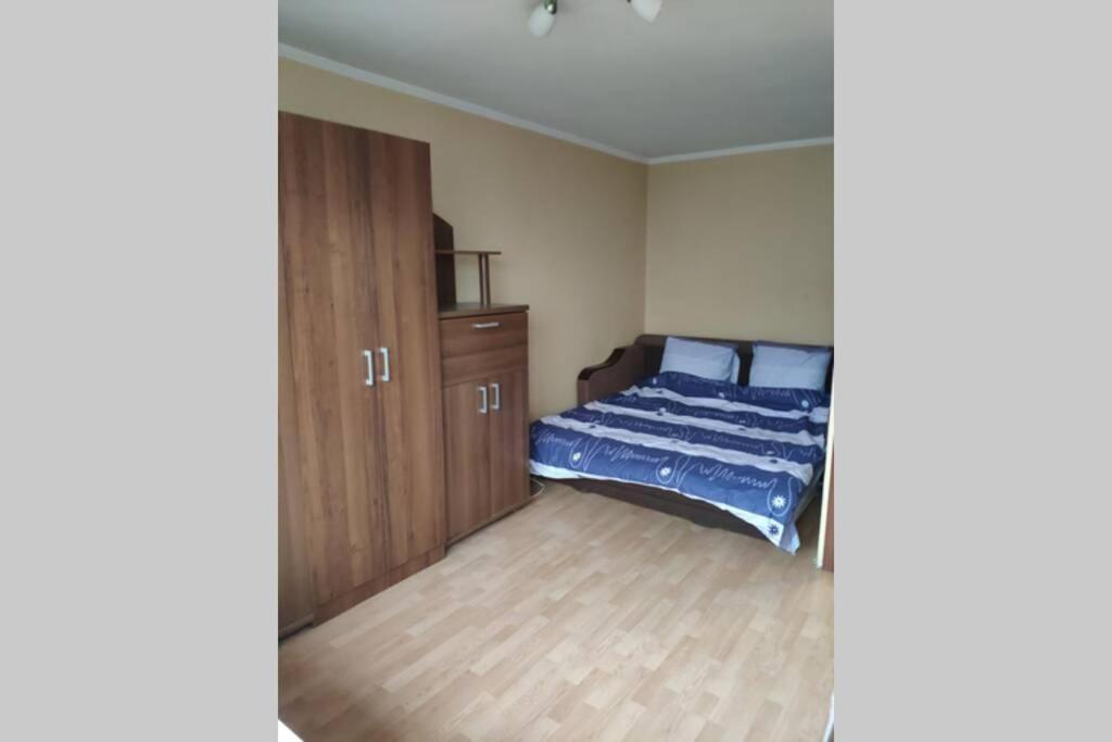 Small Apartment For 2 Киев Екстериор снимка